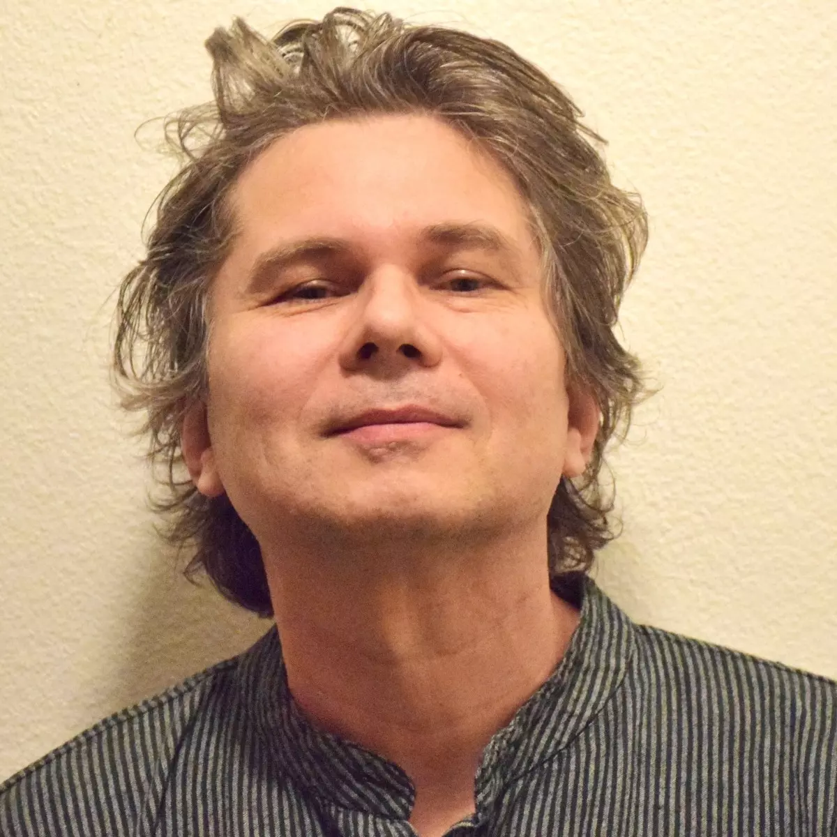 psychologue-psychotherapeute Portrait de Christophe Gence, psychothérapeute et psychologue en ligne et à Marseille